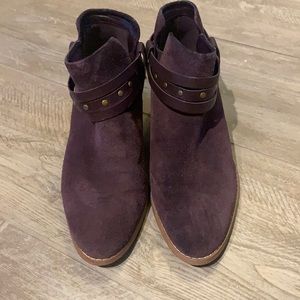 Clarks suede bootie